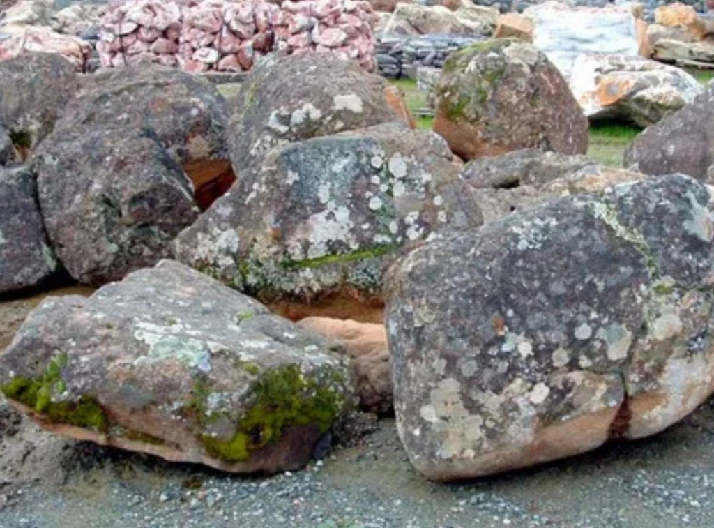 Voca Boulders