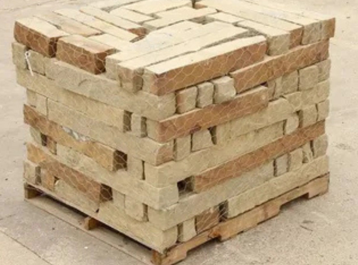 Tuskany Sawn Top & Bottom Stone